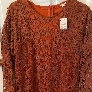 Nwt rust lace overlay